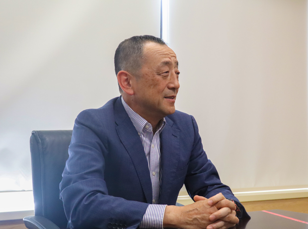 他喜龍希愛（上海）貿易の境和晃董事総経理（ＮＮＡ撮影）